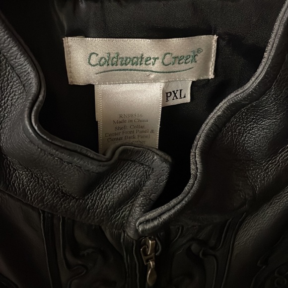🖤😎Coldwater Creek | Black Leather Embroidered Sweater Jacket Size Petite XL - Picture 7 of 9